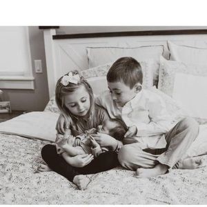 Meet your Posher, Maura